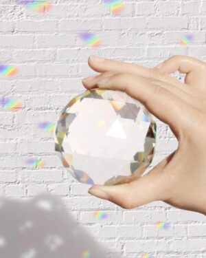 Light and Muse - sphere shape prism